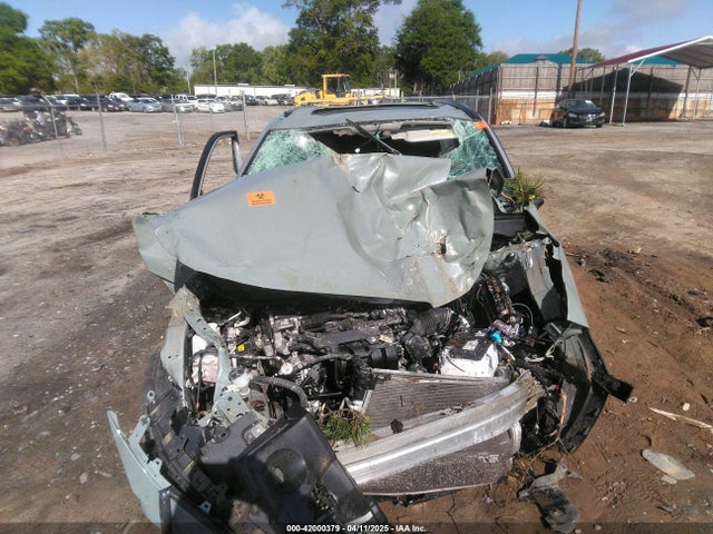 2T3C1RFV7MW173629 Toyota Rav4 Xle Premium