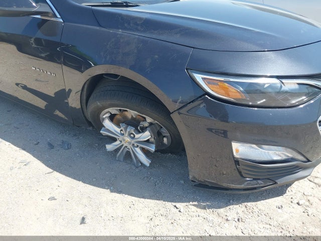 1G1ZD5ST9PF230698 Chevrolet Malibu Fwd 1lt