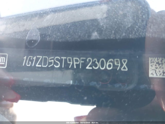 1G1ZD5ST9PF230698 Chevrolet Malibu Fwd 1lt