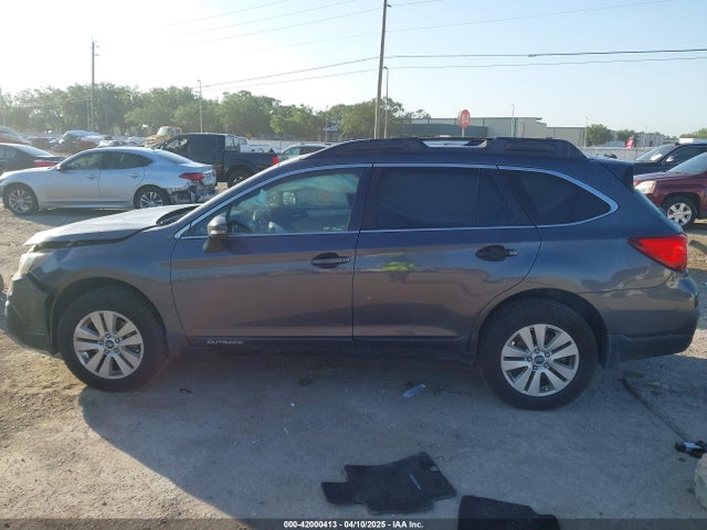 Subaru Outback 2.5i Premium 2018 4S4BSAFC5J3229361 Image 14