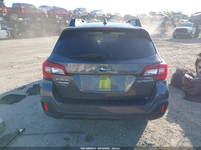Subaru Outback 2.5i Premium 2018 4S4BSAFC5J3229361 Image 16