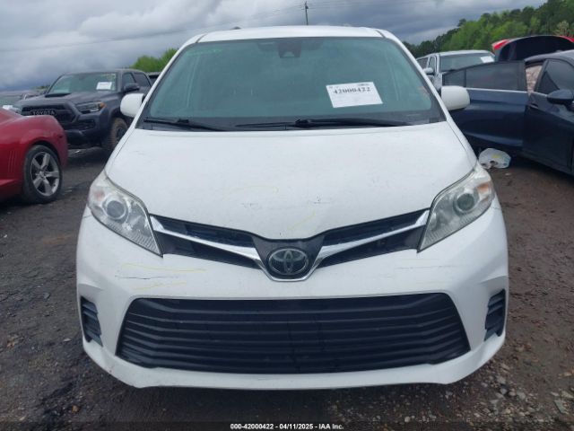 5TDKZ3DC0KS980821 Toyota Sienna Le 8 Passenger