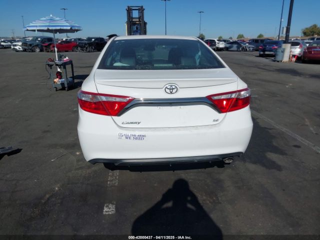 4T1BF1FK5FU107211 Toyota CAMRY SE