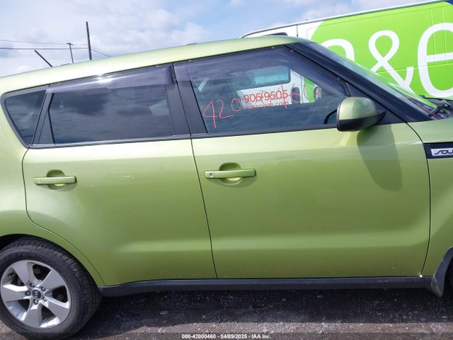 KNDJN2A25J7894586 KIA Soul