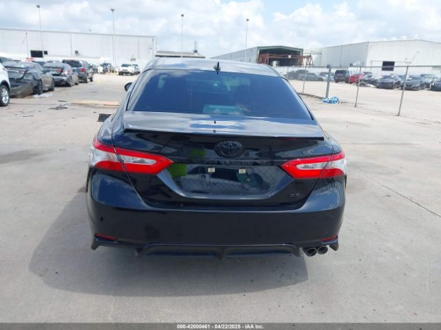 4T1M11AK5LU399565 Toyota CAMRY SE