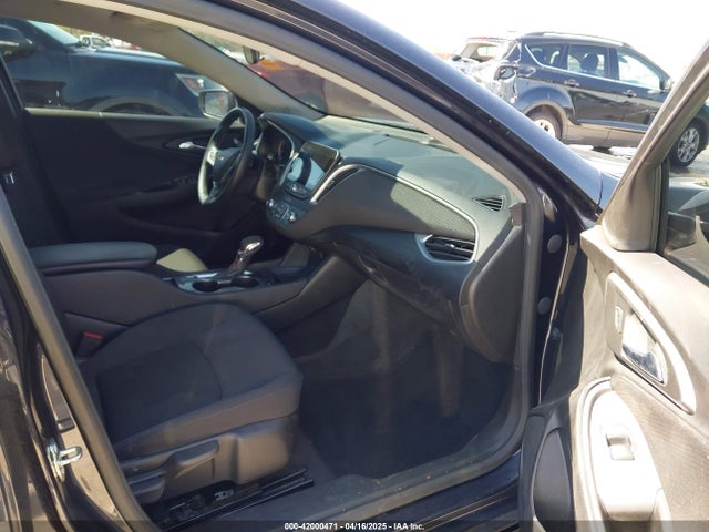 1G1ZG5ST0PF155266 Chevrolet Malibu Fwd Rs