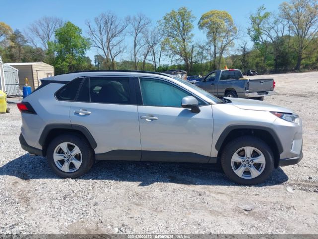 2T3W1RFV3MW118558 Toyota Rav4 Xle