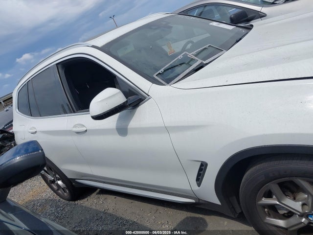 5UXTY3C09M9G57711 BMW X3