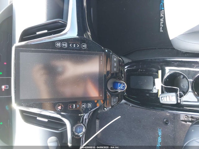 JTDKARFP2K3114078 Toyota Prius Prime Premium