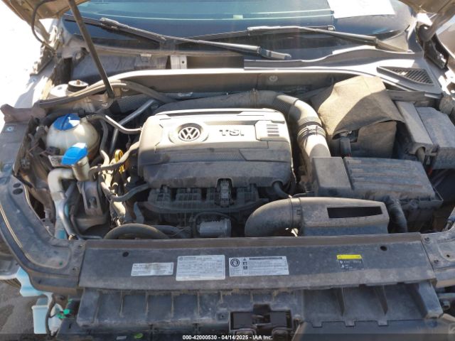 1VWAT7A33GC018687 Volkswagen Passat 1.8t S