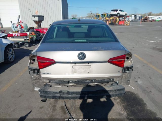 1VWAT7A33GC018687 Volkswagen Passat 1.8t S
