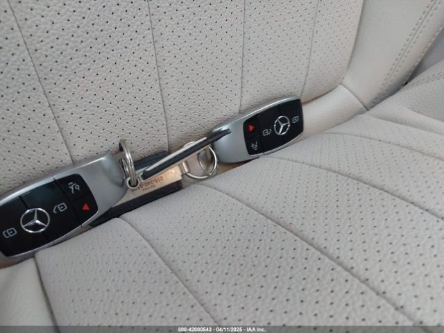 WDDZF4KB0JA380163 Mercedes-Benz E 300 4matic