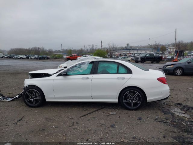 WDDZF4KB0JA380163 Mercedes-Benz E 300 4matic