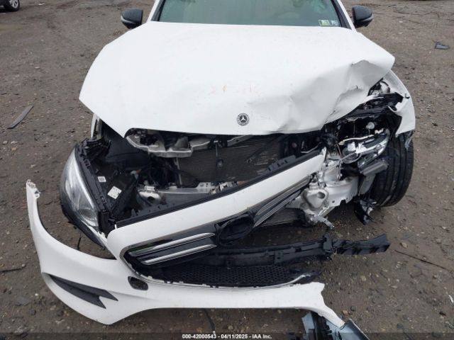 WDDZF4KB0JA380163 Mercedes-Benz E 300 4matic