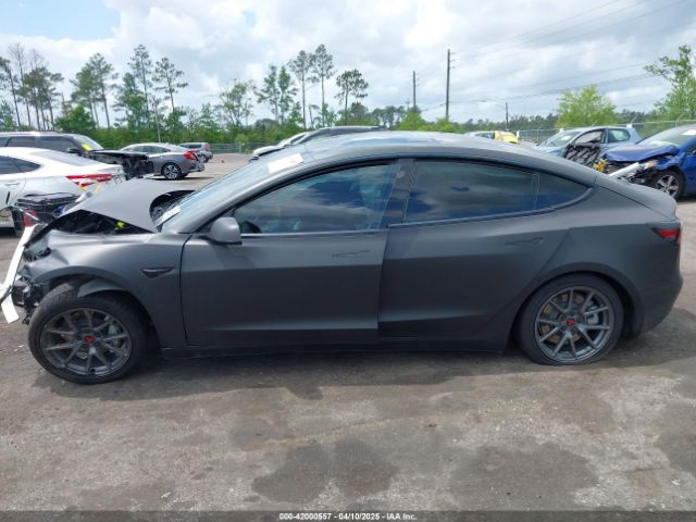 5YJ3E1EA3NF287512 Tesla Model 3 Rear-wheel Drive