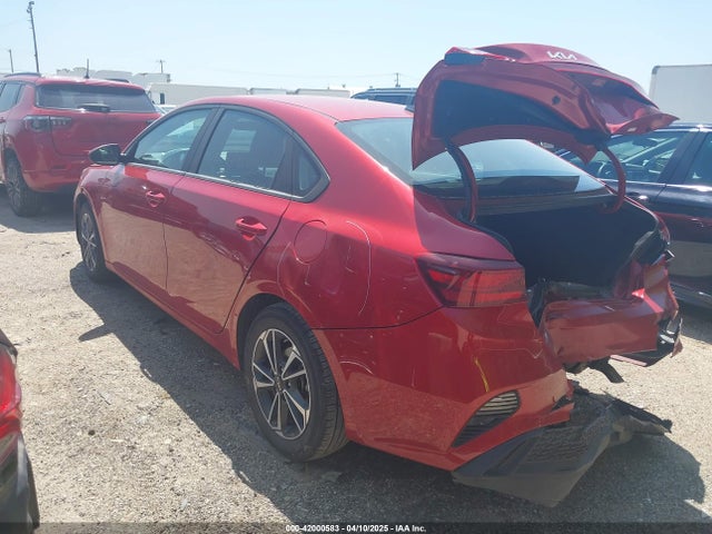 3KPF24AD8RE741806 KIA Forte Lxs