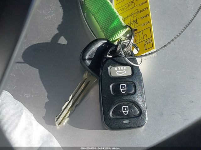 5NPD84LF0KH422566 Hyundai ELANTRA SEL