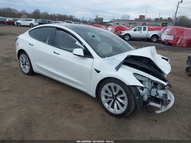 2022 TESLA MODEL 3 5YJ3E1EB2NF269947 Photo 0
