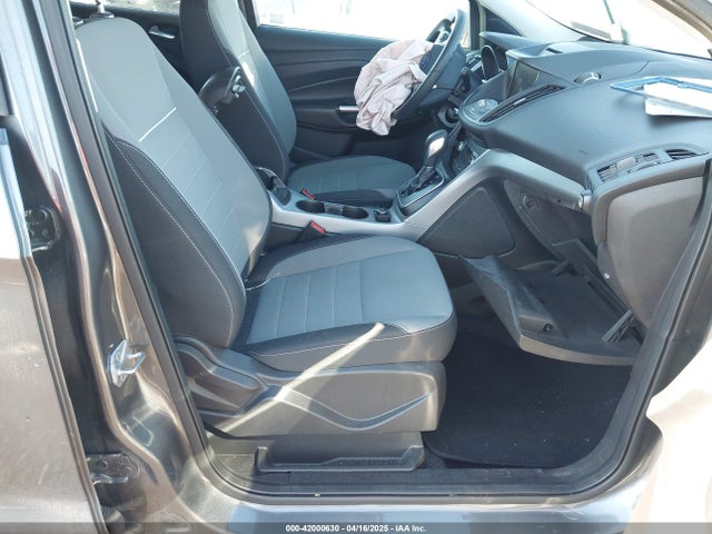 1FMCU9GX8EUB37966 Ford ESCAPE SE