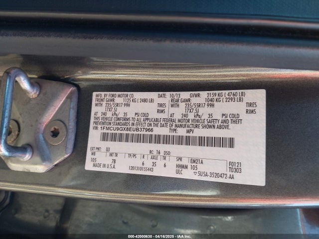 1FMCU9GX8EUB37966 Ford ESCAPE SE