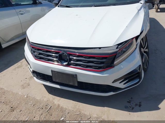 1VWJM7A39JC036258 Volkswagen 2018