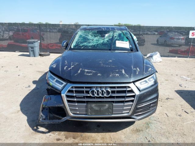 WA1BNAFY5K2022753 Audi Q5 45 Premium