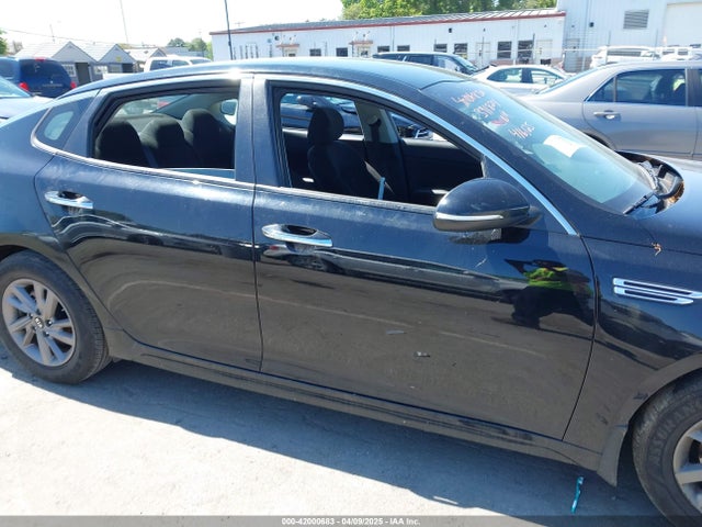 5XXGT4L32LG401068 KIA Optima Lx