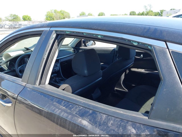 5XXGT4L32LG401068 KIA Optima Lx