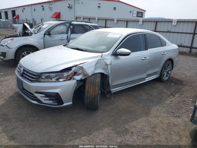 1VWDT7A35HC015918 Volkswagen Passat 1.8t R-line