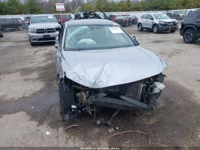 3VW5T7BU9KM157755 auction archive image
