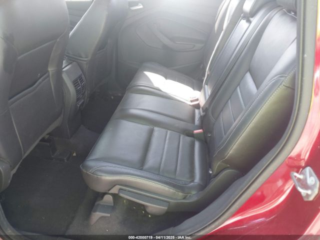 1FMCU0JX8FUC78607 Ford Escape Titanium
