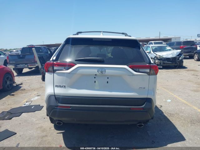 2T3C1RFV7RW336755 Toyota Rav4 Xle Premium