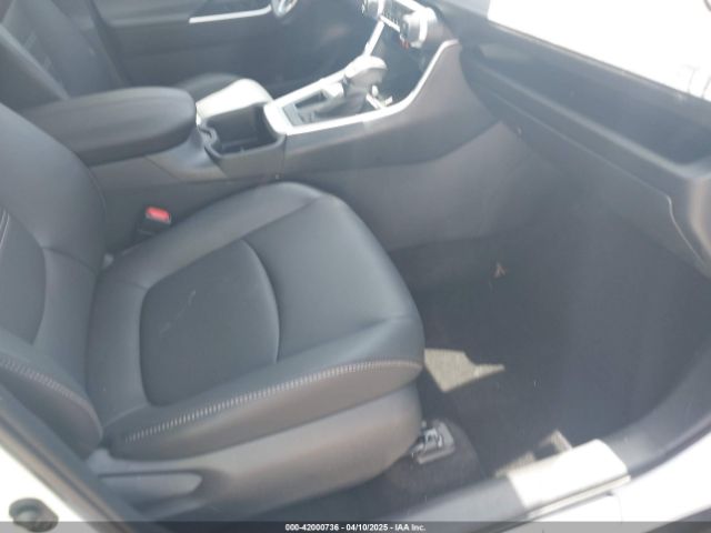 2T3C1RFV7RW336755 Toyota Rav4 Xle Premium