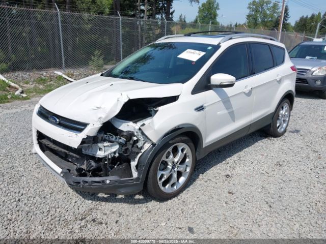 1FMCU9J93GUA40252 Ford Escape Titanium