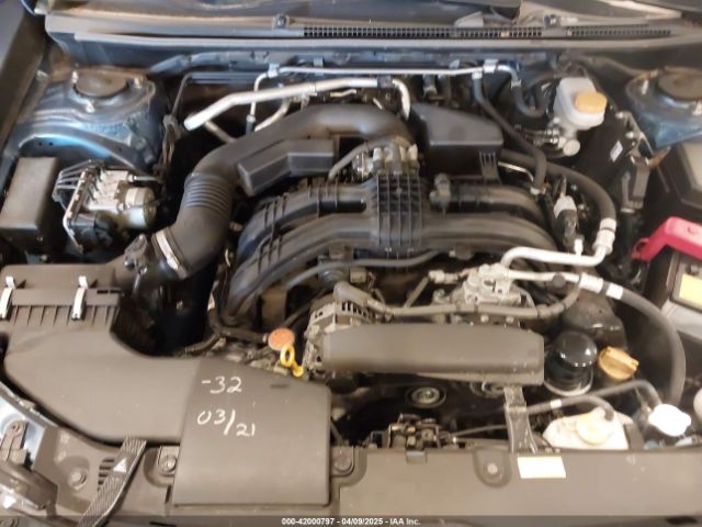 JF2GTAECXMH305528 Subaru Crosstrek Premium