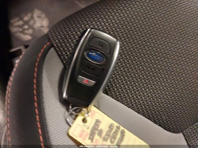 JF2GTAECXMH305528 Subaru Crosstrek Premium