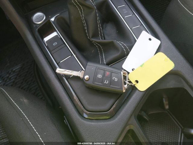 3VVRB7AX4RM226494 Volkswagen Tiguan 2.0t S
