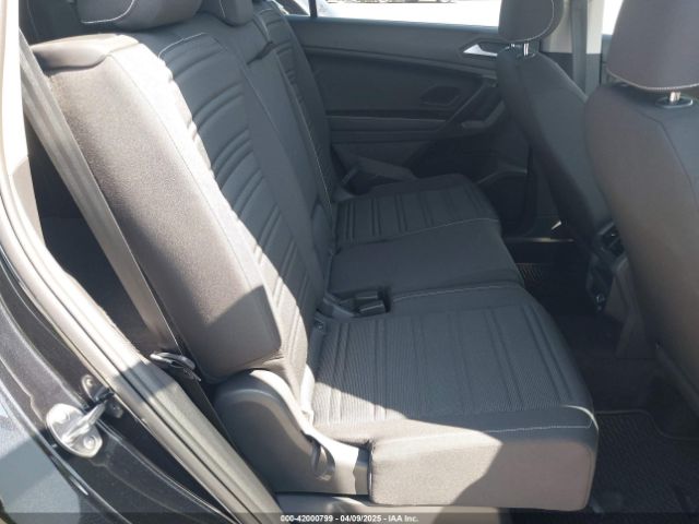 3VVRB7AX4RM226494 Volkswagen Tiguan 2.0t S
