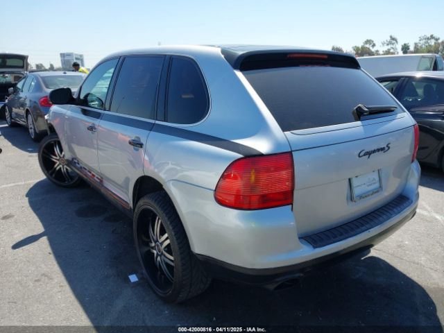 2005 PORSCHE CAYENNE WP1AB29P05LA61329 Photo 2