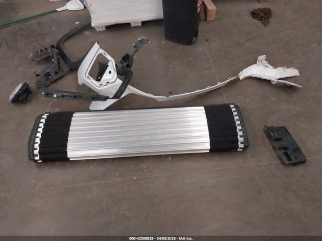 3GTU9FEL8LG313956 GMC Sierra 1500 4wd  Short Box Denali