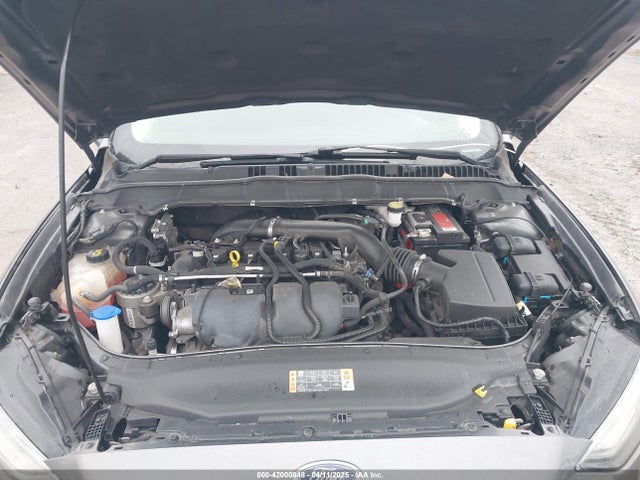 3FA6P0H92JR258763 Ford FUSION SE