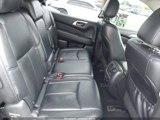5N1DR2MM9KC601663 Nissan Pathfinder Sl