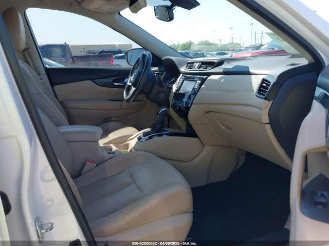 5N1AT2MT4HC843622 Nissan Rogue Sl