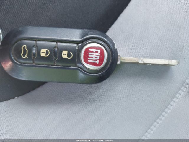 2014 FIAT 500L ZFBCFABH2EZ019188 Photo 10