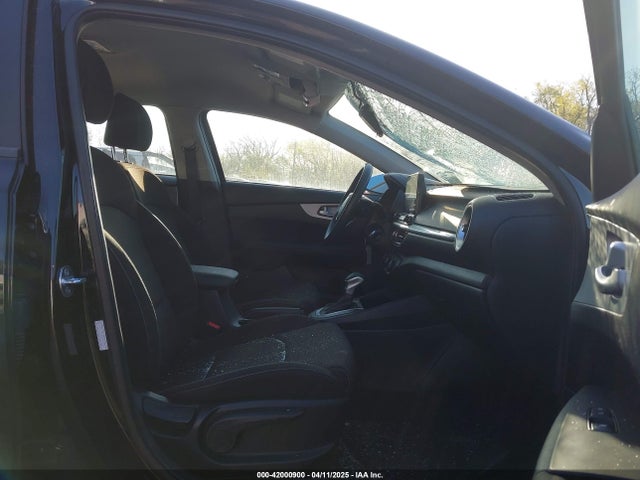 3KPF24AD8RE741062 KIA Forte Lxs