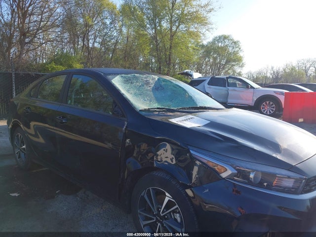 3KPF24AD8RE741062 KIA Forte Lxs