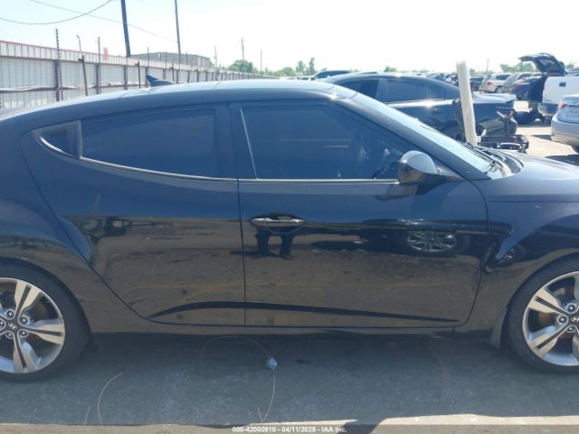 KMHTC6AD1HU316578 Hyundai Veloster Value Edition