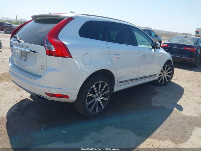 2017 VOLVO XC60 YV449MRU2H2211766 Photo 3
