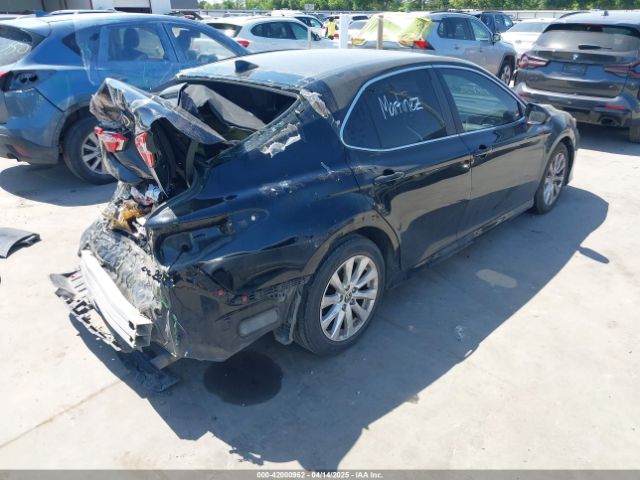 4T1C11AKXLU984010 Toyota CAMRY LE