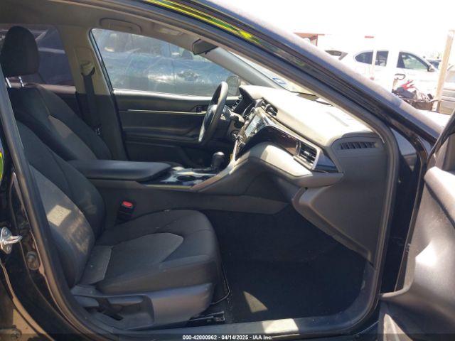 4T1C11AKXLU984010 Toyota CAMRY LE